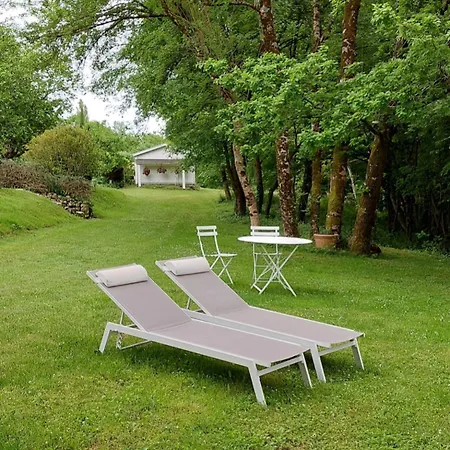La Loge Du Grand Cedre, De Charme Fontcouverte (Charente-Maritime)